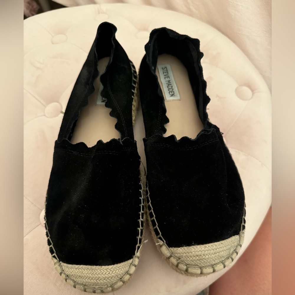 Steve Madden Black Espadrille Flat, Size 7